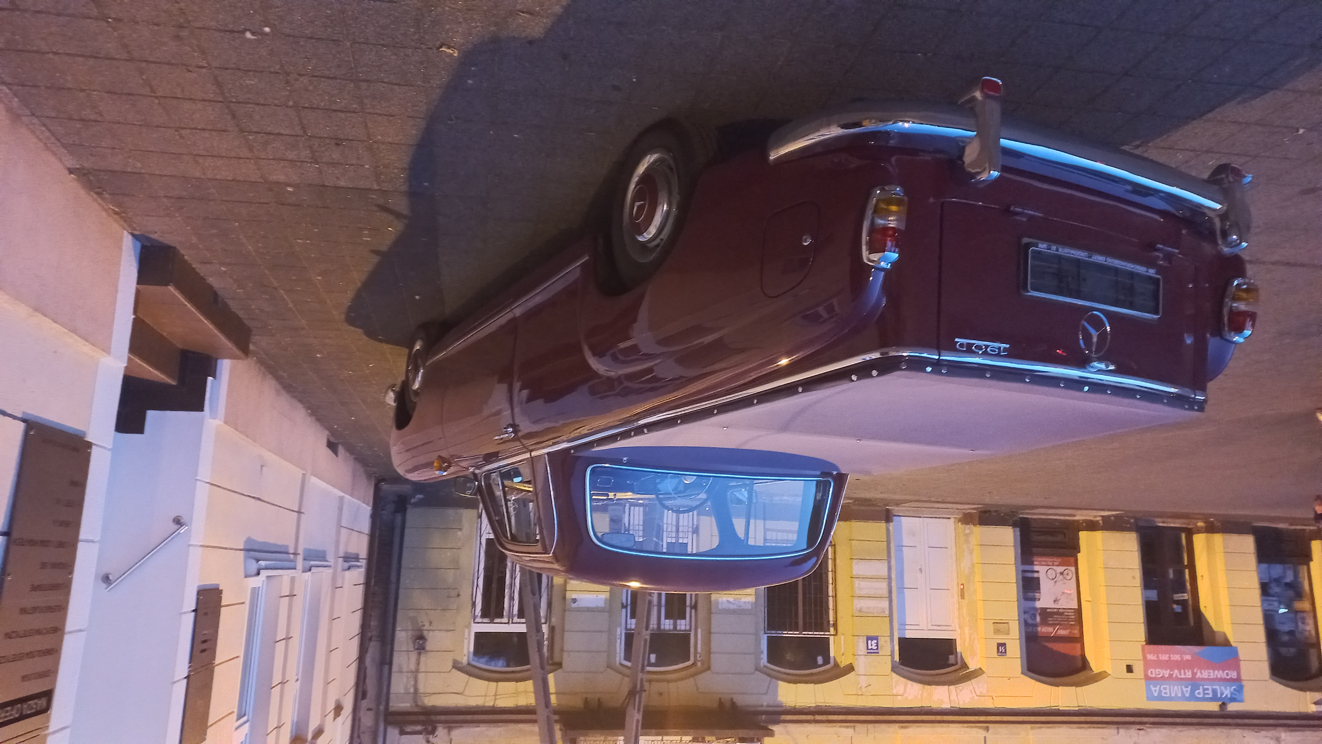 miniatura